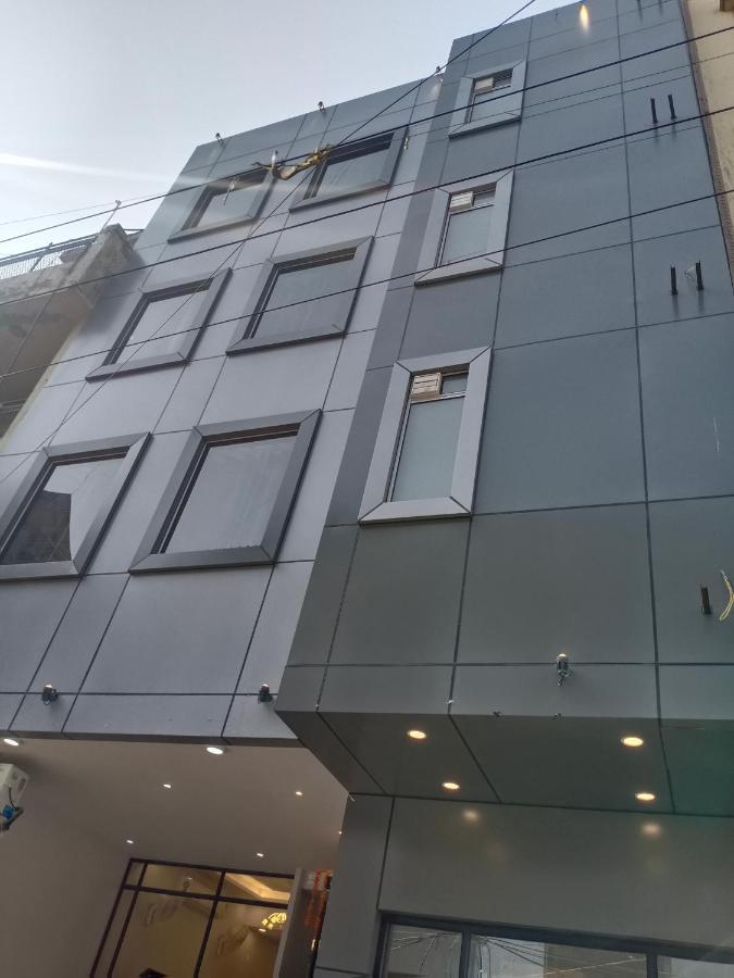 Hotel King Plaza Új-Delhi Kültér fotó